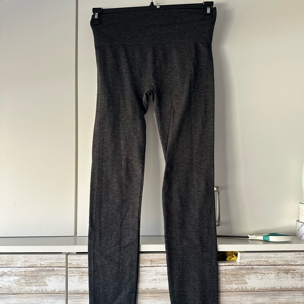 🩶 One5One Gray High Rise Leggings Size S/M Stretch Yoga Lounge Pants